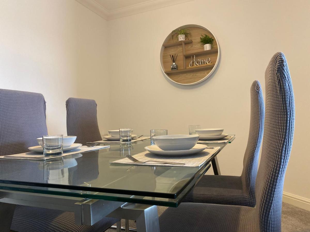 The Duplex Nairn- Spacious 3 Bedroom With Sunny Balcony Exterior photo