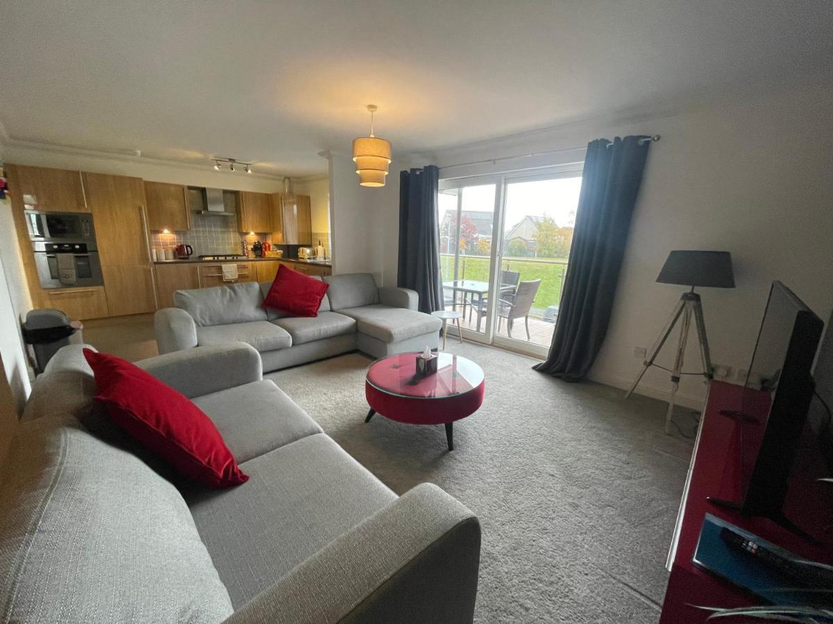 The Duplex Nairn- Spacious 3 Bedroom With Sunny Balcony Exterior photo